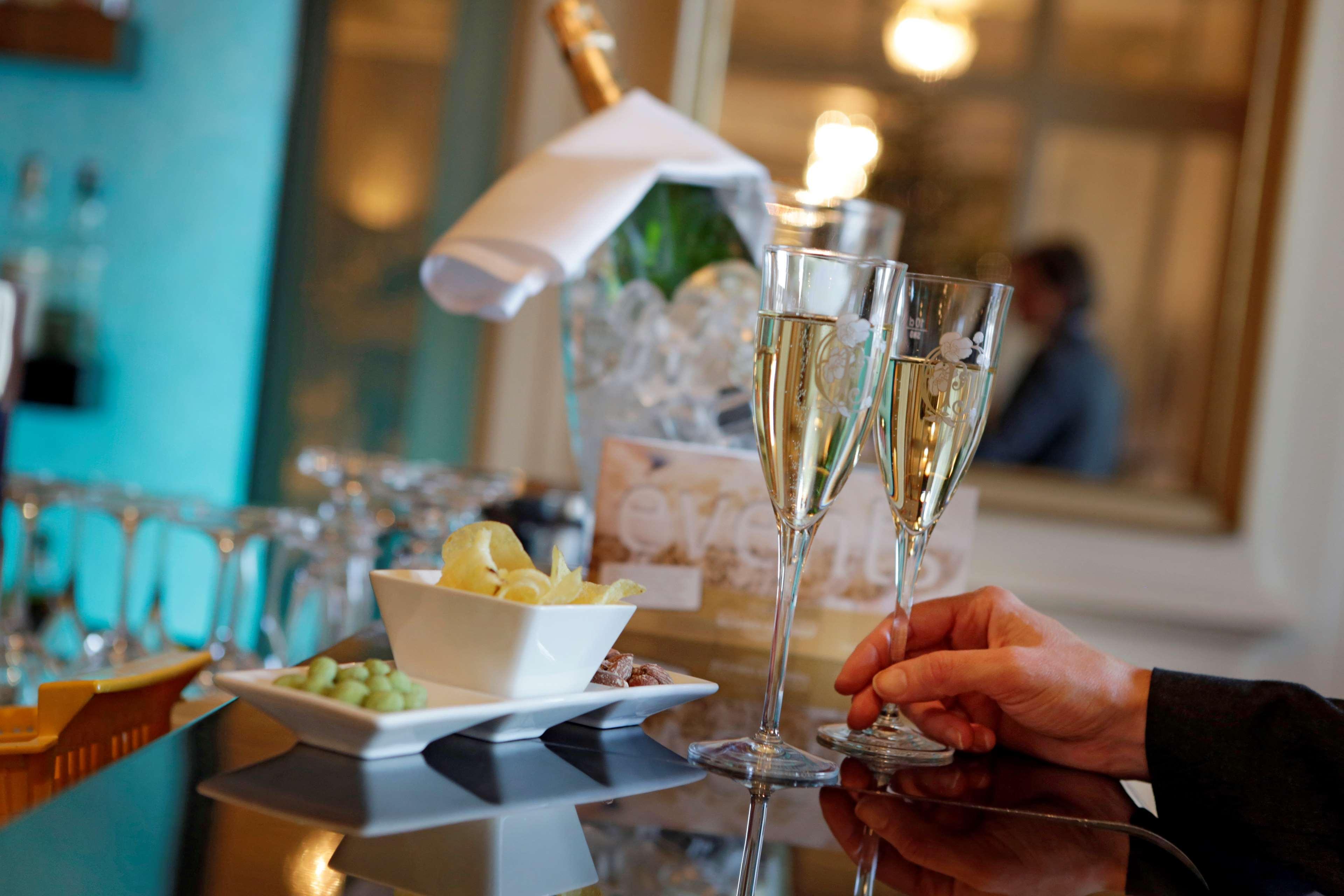 Hotel Schweizerhof Luzern Buitenkant foto Champagne
